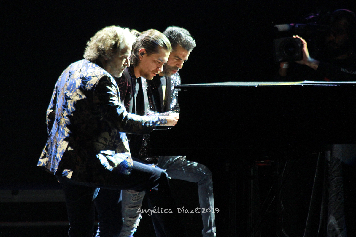 “From Queen to Coldplay” de Los Tres Pianistas, Éxito Total
