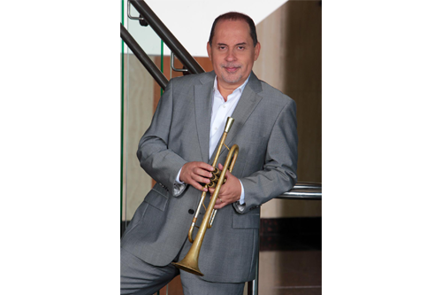 El trompetista Humberto Ramírez recibe prestigiosa beca