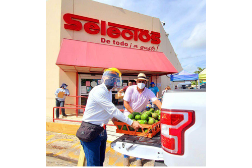 Arecibo en acuerdo con Selectos para la distribución de los productos agrícolas de su Finca Municipal