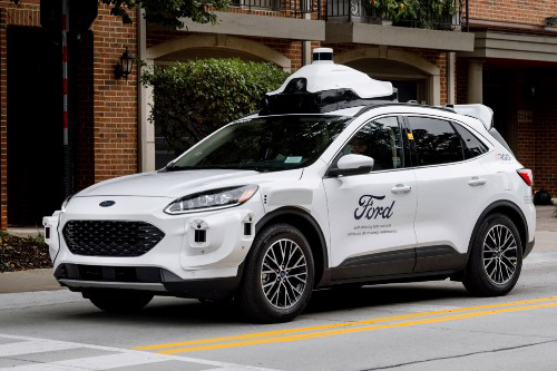 Vehículo de prueba de próxima generación de Ford sienta las bases para su negocio de conducción autónoma