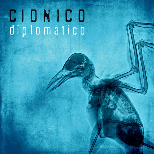 La banda latinoamericana CIONICO lanza ‘Diplomático’