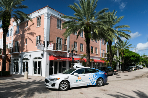 El camino de experimentación de Ford en Miami-Dade alcanza un hito: tres años en su primera ciudad autónoma