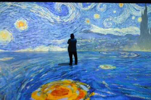 “Beyond Van Gogh: The Immersive Experience” se extiende hasta el 19 de diciembre
