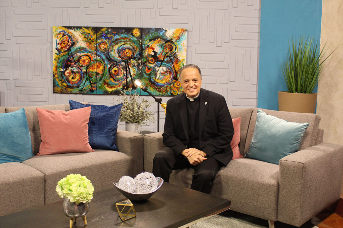 Nueva Temporada del Programa “Mi Gente con Padre Milton” por Teleoro Canal 13