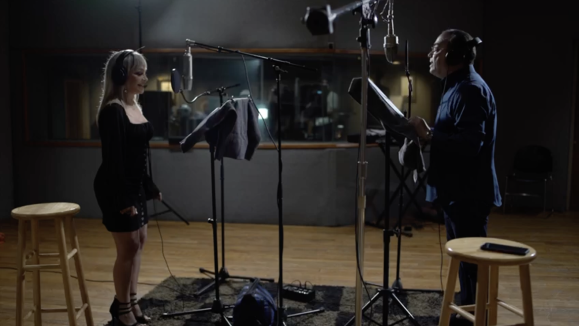 Gilberto Santa Rosa y Yolandita Monge comparten su complicidad en el estreno del vídeo musical inédito del tema “Si Te Cansaste De Mí”