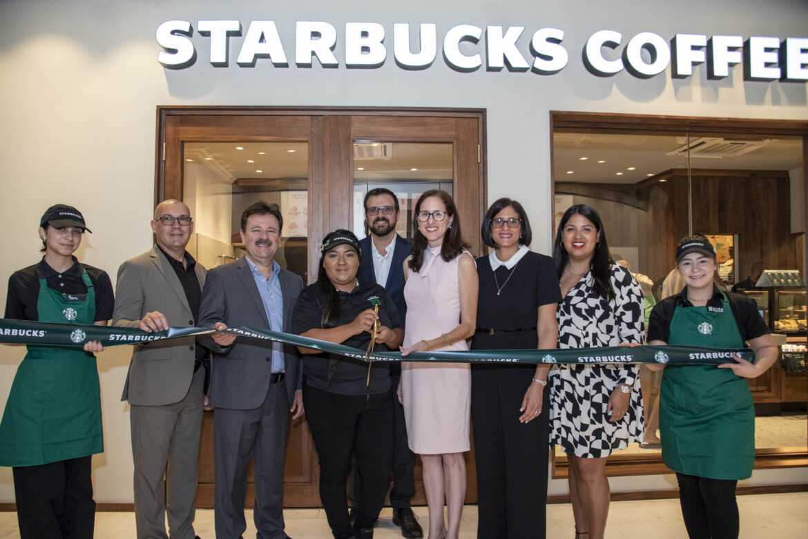 Starbucks supera las 30 tiendas en Puerto Rico con la apertura de dos nuevas ubicaciones