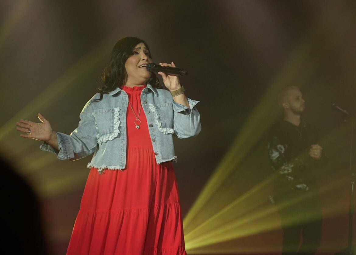 Nimsy López se presenta en Coca Cola Music Hall con su concierto “Viene”