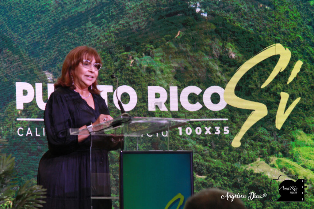 Iris Santos, Sub Secretaria del DDEC de Puerto Rico