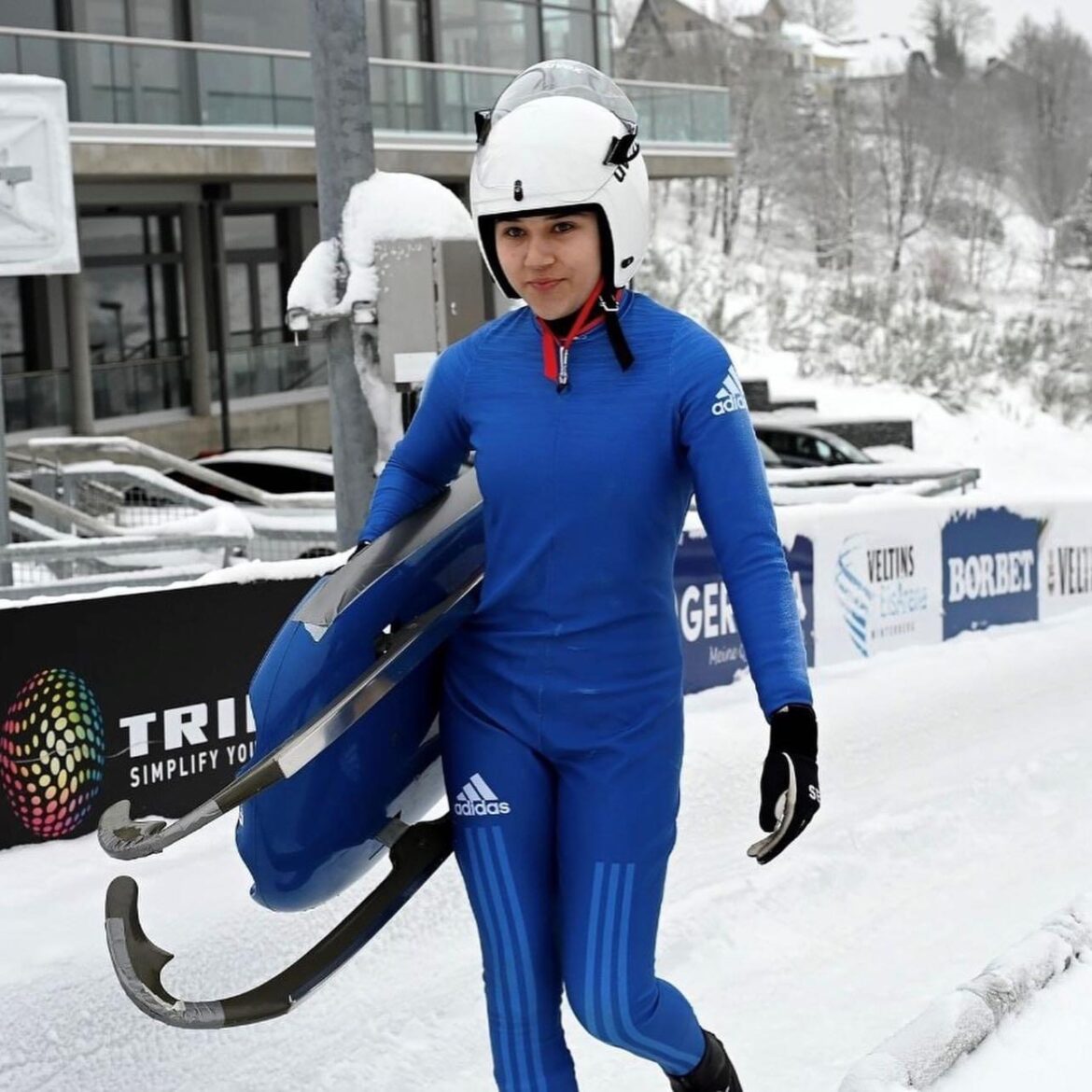 Isabela Aponte representante de Puerto Rico en los Juegos Olímpicos de la Juventud de Invierno