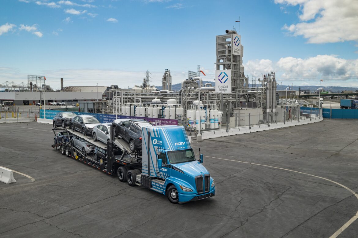 FuelCell Energy y Toyota Motor North America celebran el lanzamiento del primer sistema de producción «Tri-gen» del mundo en el puerto de Long Beach