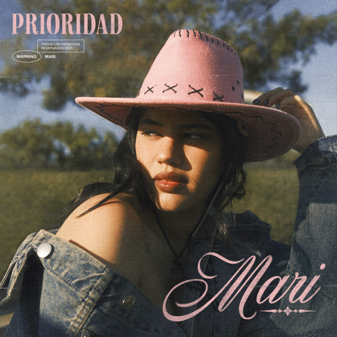 Mari “La Carajita” presenta su nuevo sencillo “Prioridad”