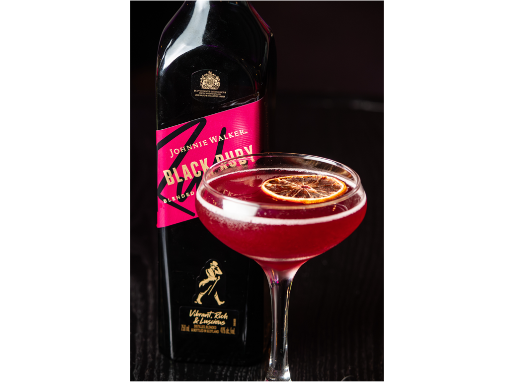 Johnnie Walker explora su lado más dulce con la llegada de Black Ruby