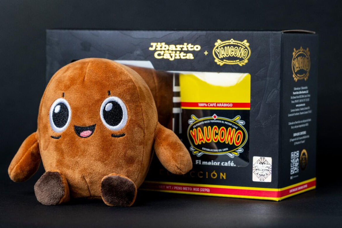 Café Yaucono y El Jibarito de la Cajita se unen para crear un peluche con olor a café