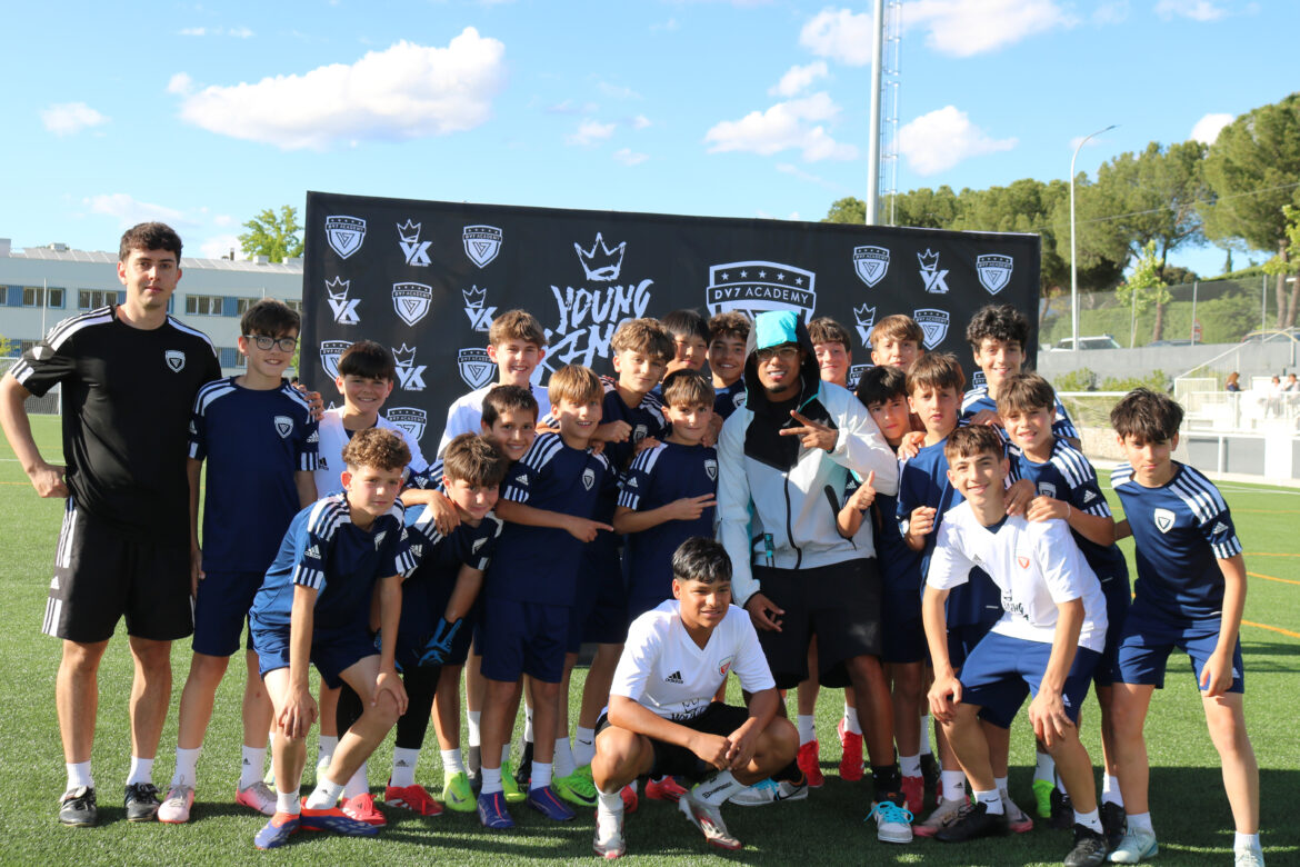 Young Kingz Foundation Y Dv7 Academy Se Unen En Una Alianza Global Que Combina Fútbol, Música E Impacto Social Para Transformar Comunidades Vulnerables