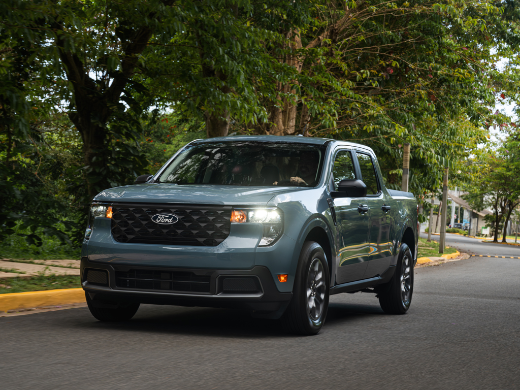 La tecnología híbrida se une a la tracción total en la nueva Ford Maverick® repleta de tecnología
