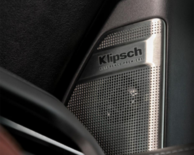 INFINITI eleva el lujo japonés con una experiencia sonora inmersiva en la QX80