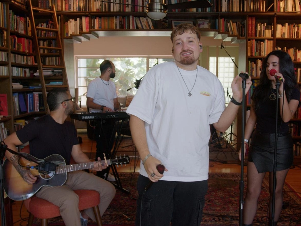 Teo estrena su presentación en el Capítulo #47 de La Biblioteca Sessions