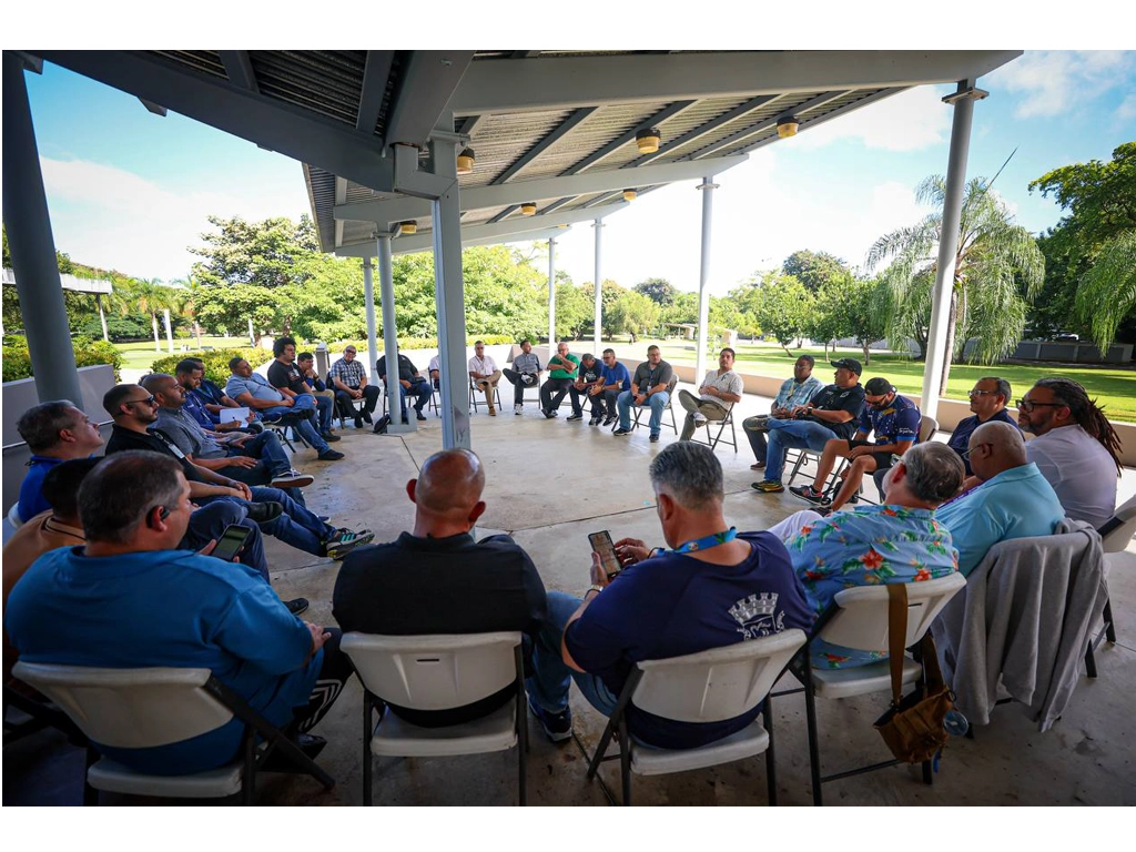 Municipio de San Juan celebra programa de bienestar dirigido a hombres para prevenir la violencia de género