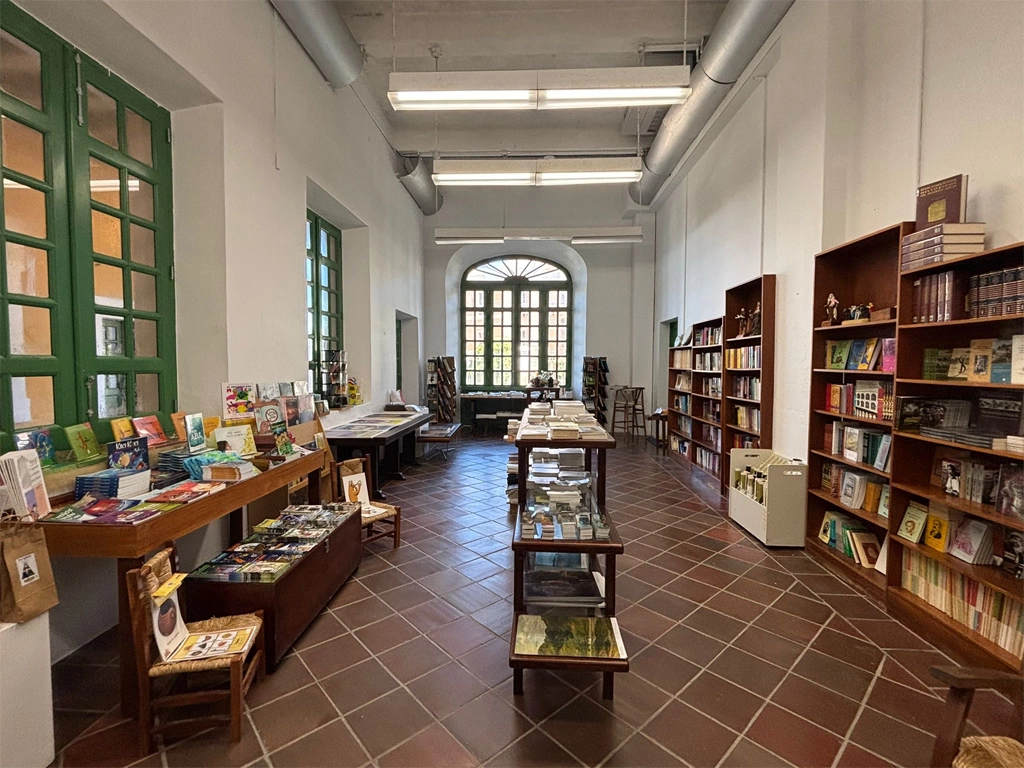 La Tienda Cultural del ICP reabre sus puertas en la sede principal del Viejo San Juan
