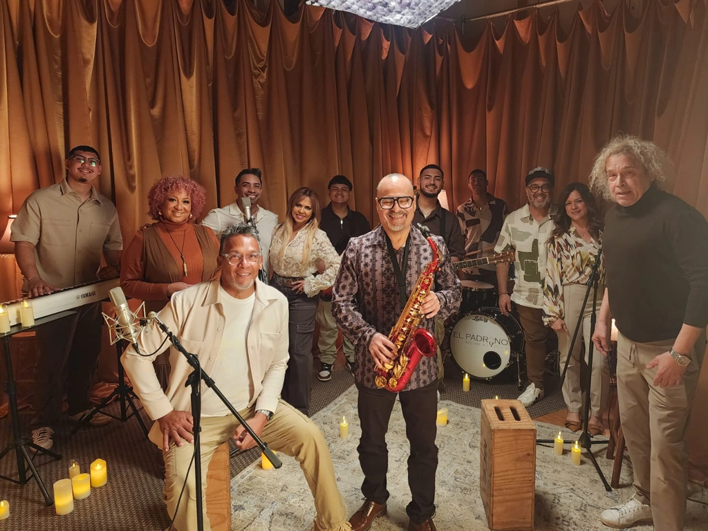 Jimmy Baruc presenta “No Has Terminado Conmigo” y vive el privilegio de grabar junto a René González