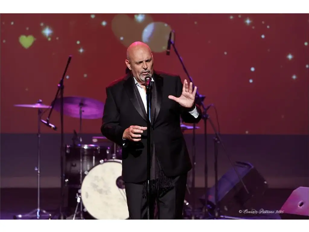 José Juan Tañón en concierto sinfónico “Bolero Inmortal”