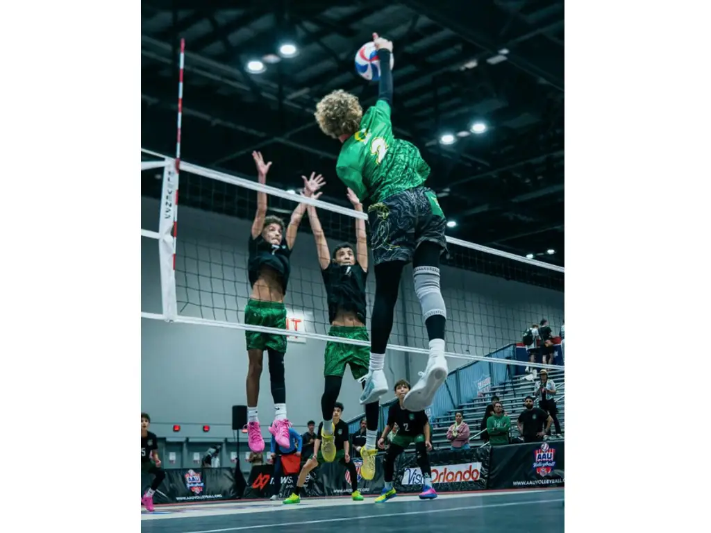 AAU y el Centro de Convenciones del Condado de Orange se preparan para establecer un nuevo Récord para el Torneo de Voleibol más grande del mundo