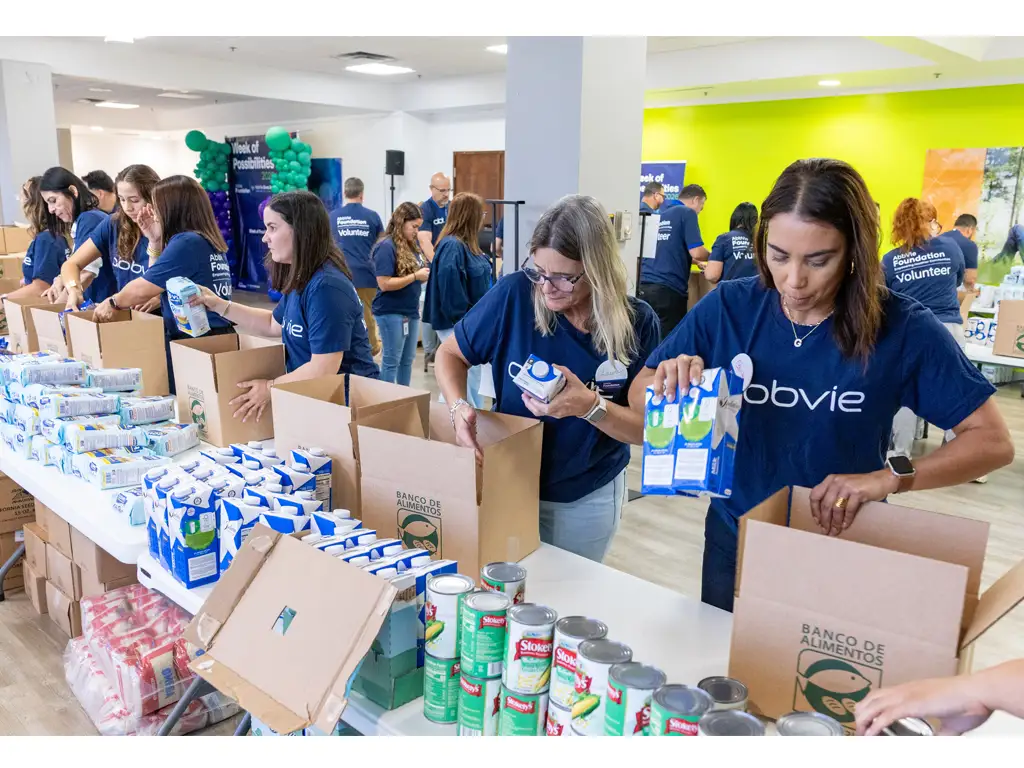 Empleados de AbbVie Puerto Rico unen esfuerzos con United Way y Banco de Alimentos durante Week of Possibilities
