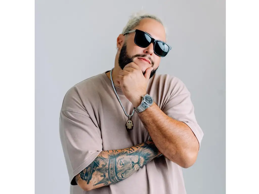 Jay Music reinventa el clásico “La Ventanita” con un poderoso toque urbano