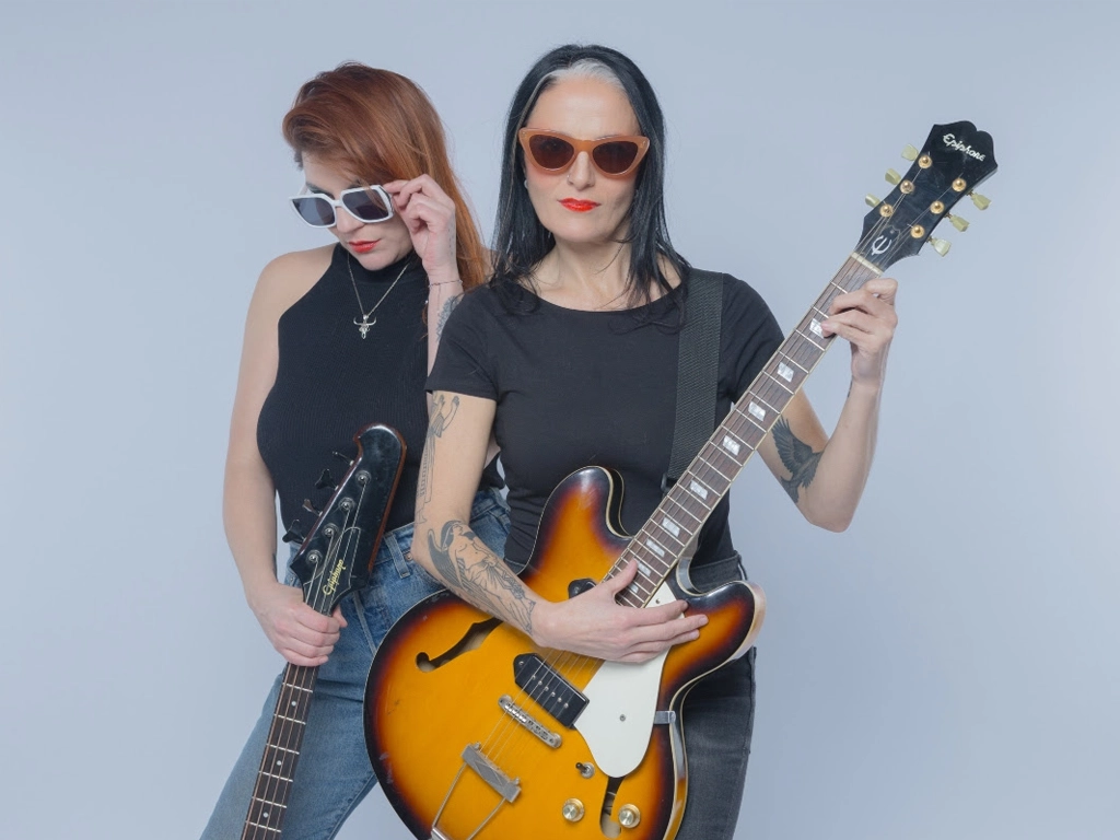 Armadillo Cactus explora el deseo y la fantasía en su nuevo single “La luna en mi ventana”