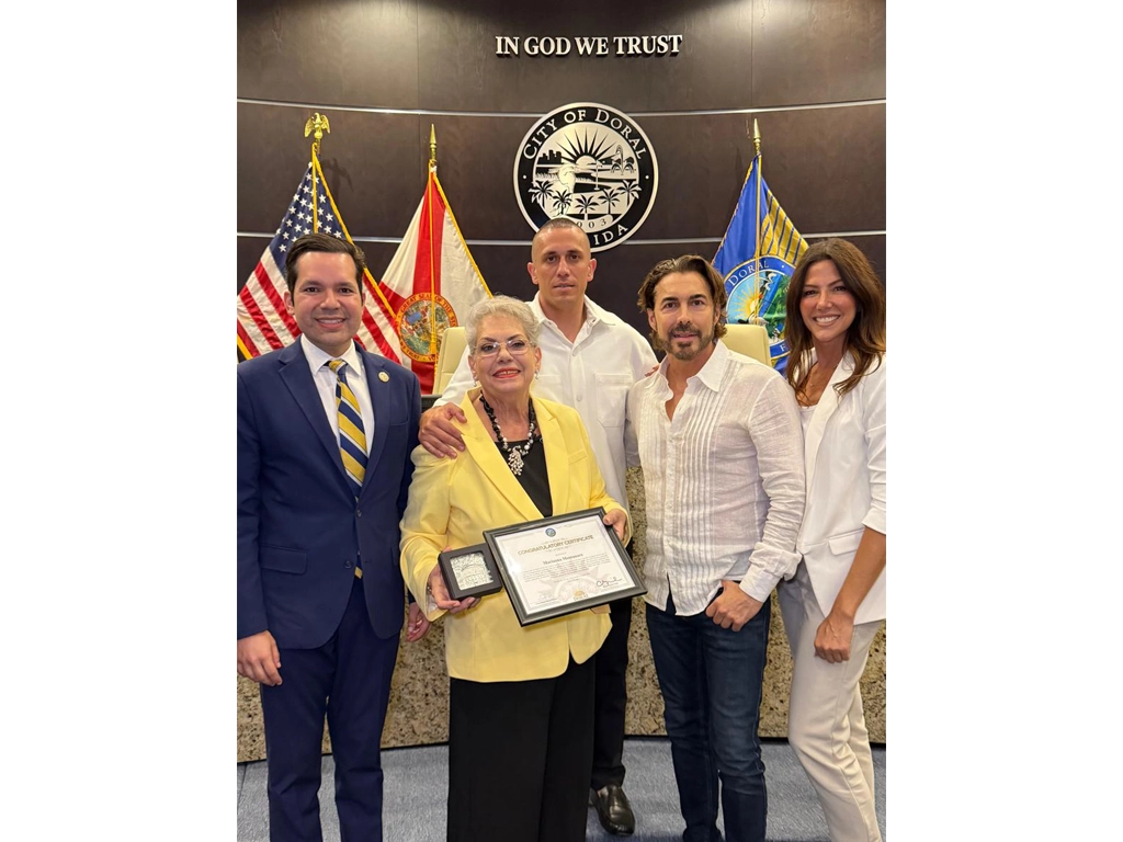 Chef To Go celebra 27 años de trayectoria con reconocimiento de la Ciudad de Doral y la presentación oficial del libro “Las manos de mi Madre”